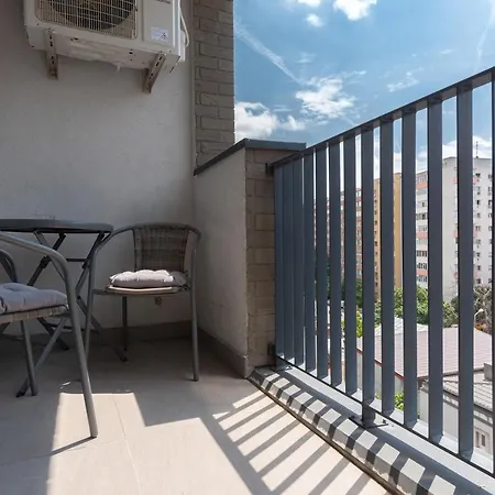 Eva - Bright With Balcony Near Veranda Mall Bucarest