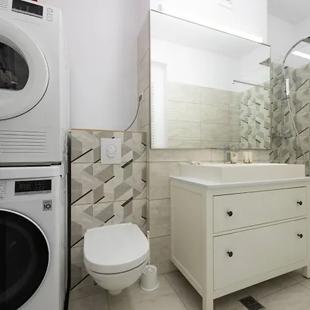 Eva - Bright With Balcony Near Veranda Mall * Bucareste