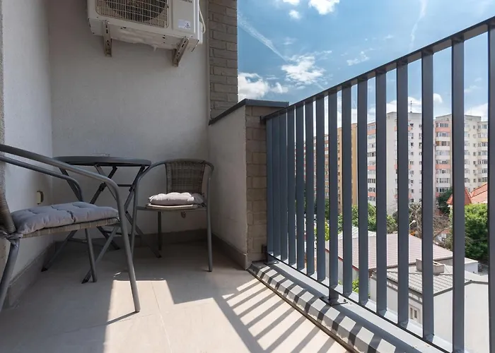 Eva - Bright With Balcony Near Veranda Mall Bukarest
